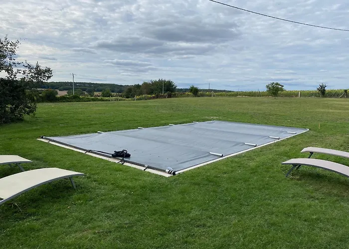 Maison De Charme Avec Piscine Semesterbostad